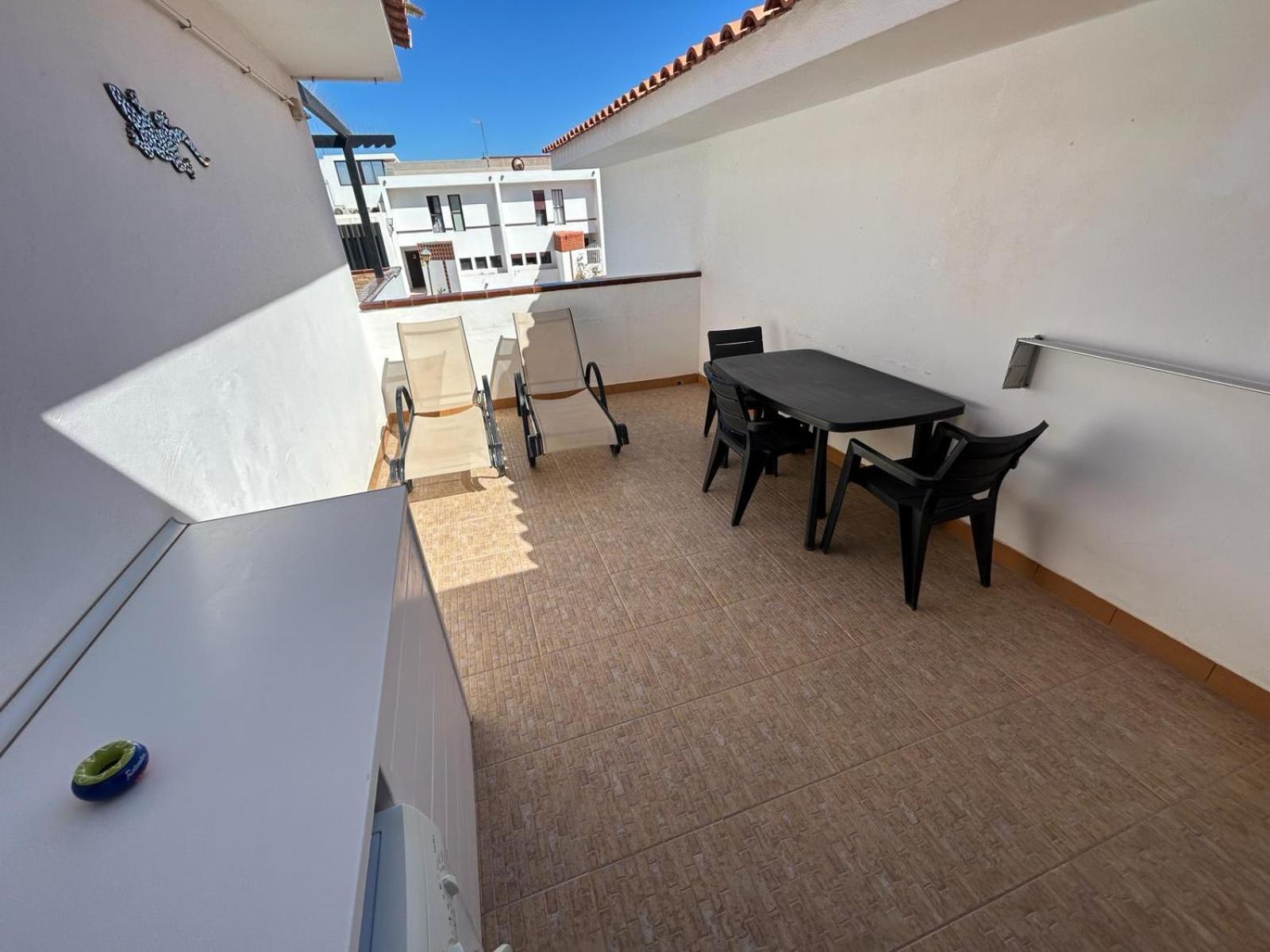 Lovely Newly Refurbished 1 Bedroom Flat Minutes From Sandy Beach,Private Terrace Caleta De Fuste Zewnętrze zdjęcie